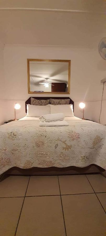 Aandrus Guesthouse Bloemfontein Buitenkant foto